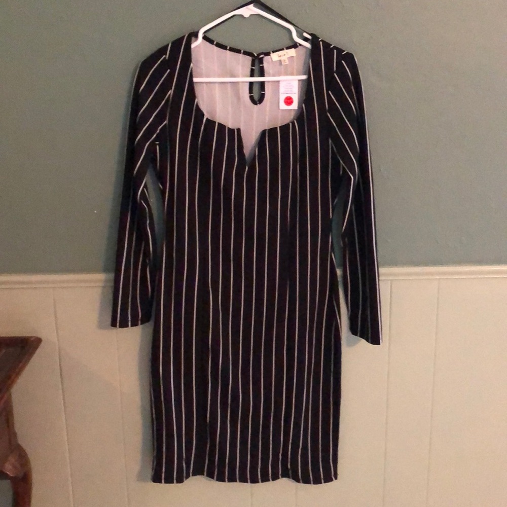 Large dress brand Love J